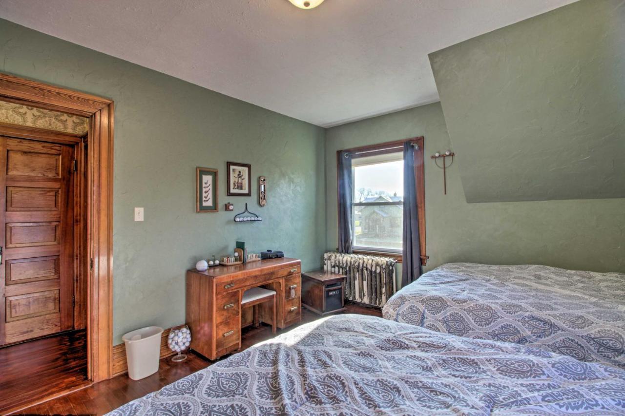 Cozy Appleton Getaway With Screened-In Porch And Yard! Екстериор снимка